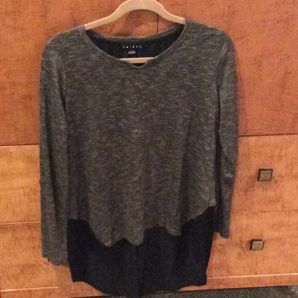 Sweater/ shirt
